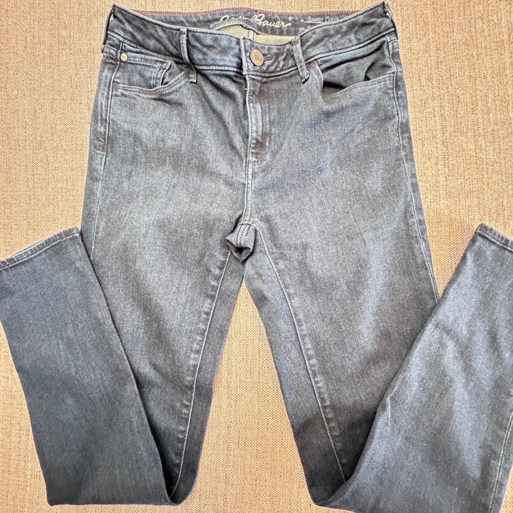 Eddie Bauer Slightly Curvy Slim Straight Jeans Dark Wash Denim Size 8